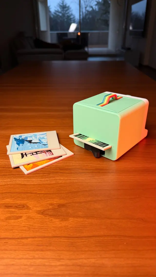 I sottobicchieri caricati dalla fessura sul retro